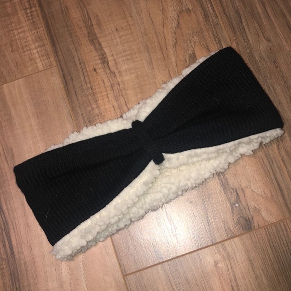 Bearpaw ear warmer - Picture 2 of 2